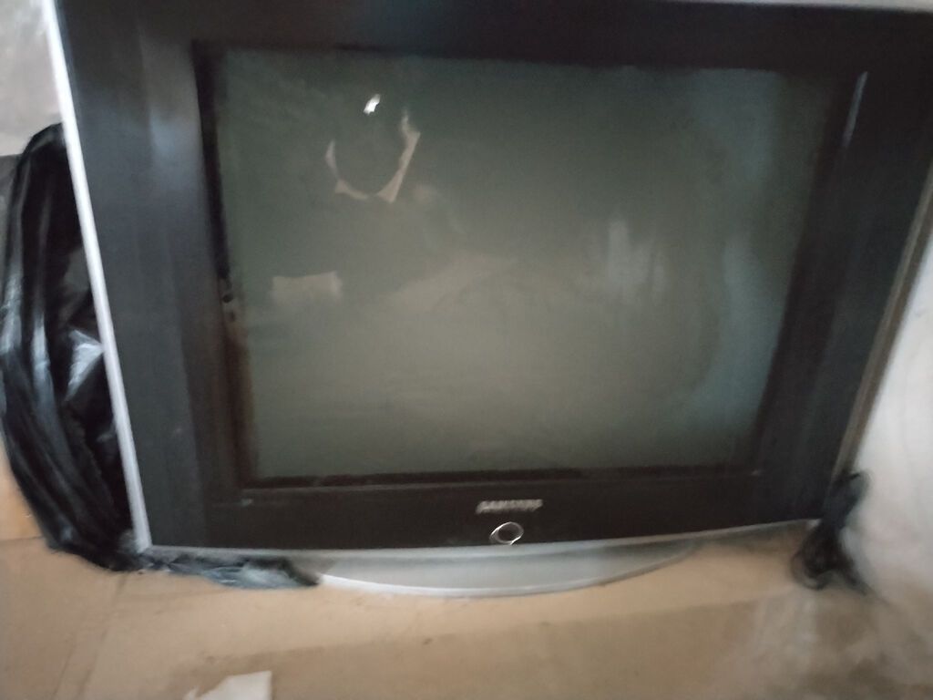İşlənmiş Televizor Samsung 24" FHD (1920x1080), Ünvandan götürmə — Televizorlar, Novxanı