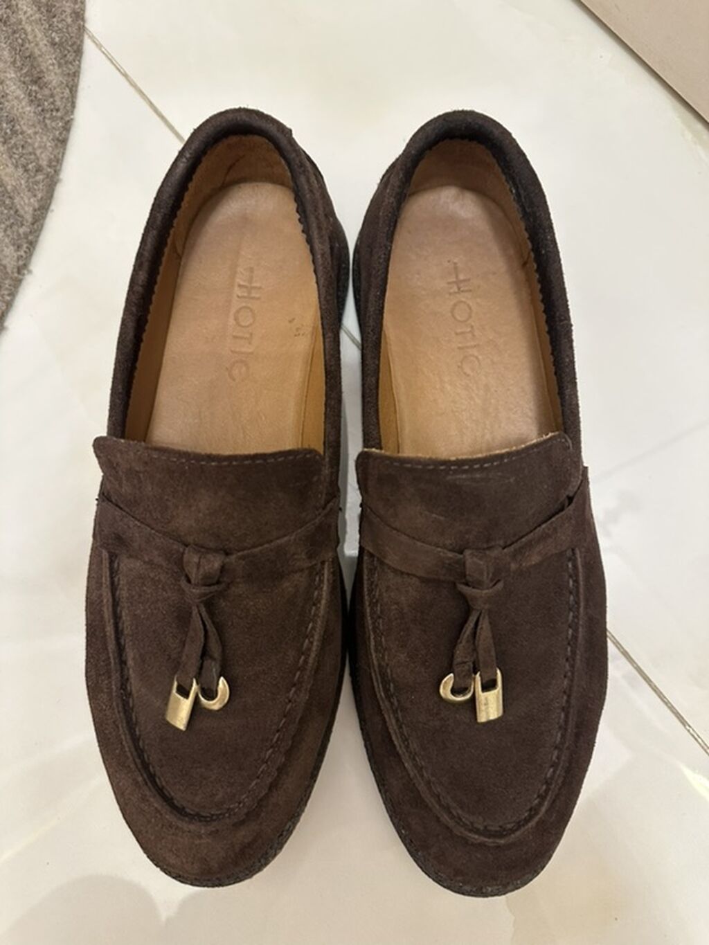 Məhsul: Hotiç brendi qadın loafers - Material: yumşaq təbii süet — Ayakkabılar, Bakı (2)