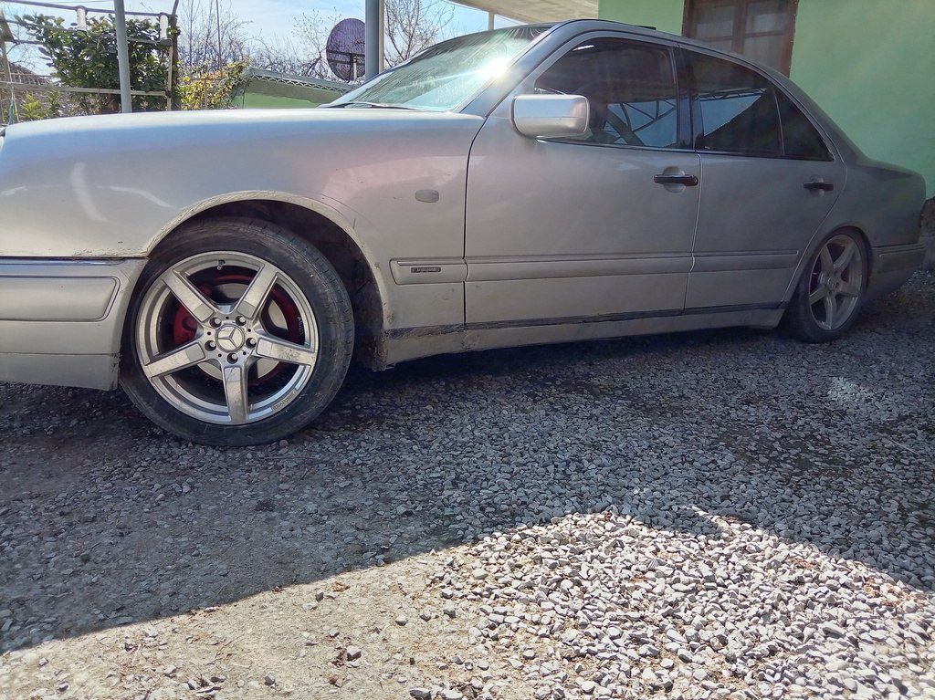 Mercedes E 230, 2.3 L, 1996 il, 560 000 km — Avtomobillər, Ucar (6)