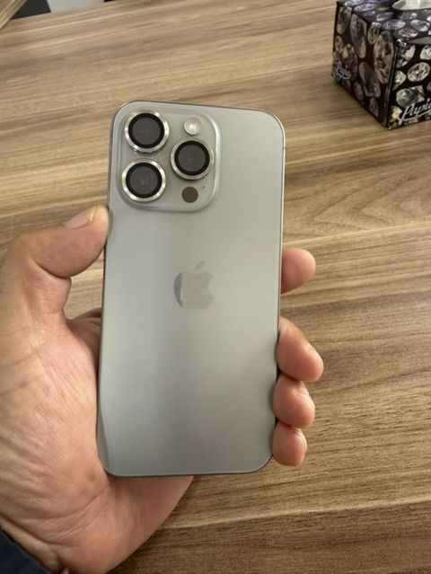 IPhone 15 Pro, Natural Titanium — Bakı