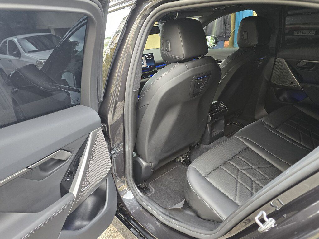 BMW 530, 2.0 L, 2025 il, 12 700 km 10-CA-044 — Avtomobillər, Bakı (6)
