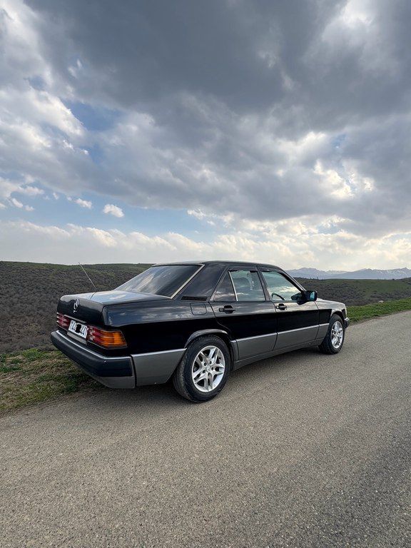 Mercedes 190, 2.0 L, 1991 il, 355 000 km — Avtomobillər, Yardımlı (4)