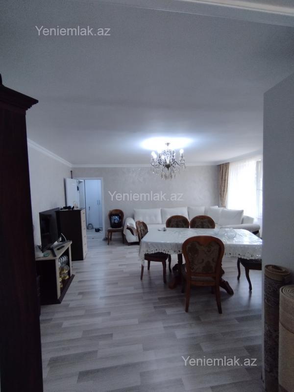 Satılır 2 otaqlı Bina evi menzil (Köhnə tikili), 68 m², 1-ci mikrorayon — Mənzil, Sumqayıt (5)