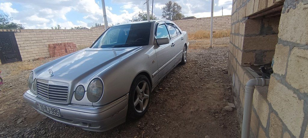 Mercedes E 230, 2.3 L, 1995 il, 200 000 km 10-RJ-995 — Avtomobillər, Goranboy (4)