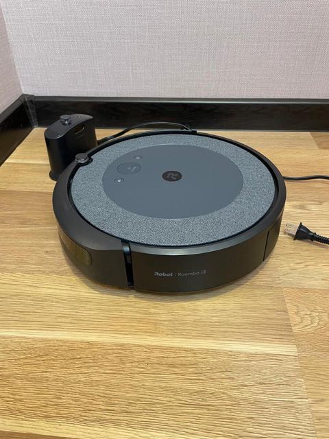 Robot tozsoran "Irobot Roomba i3" — Sumqayıt