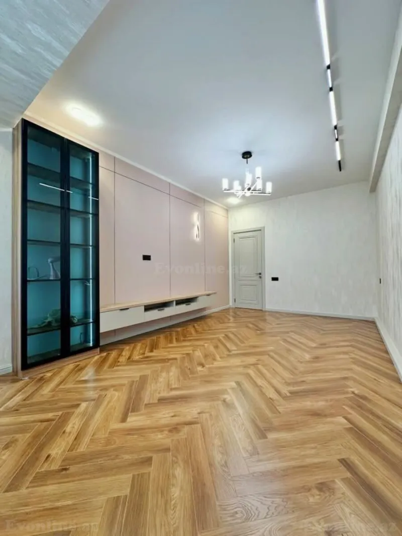 Satılır 2 otaqlı Mənzil Yeni tikili 72 m² Bakı, Nizami r., Xalqlar Dostluğu m — Mənzil, Bakı (2)