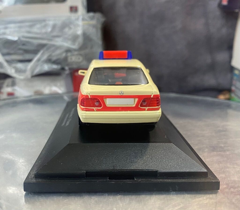 Mercedes, 1995 il, 1:43, Dəmir, Ödənişli çatdırılma — Modellar, Bakı (8)