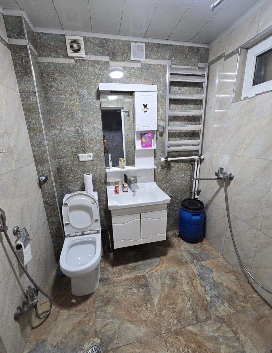 İcarəyə verilir 4 otaqlı köhnə tikili 75 m² — Mənzil, Bakı (10)