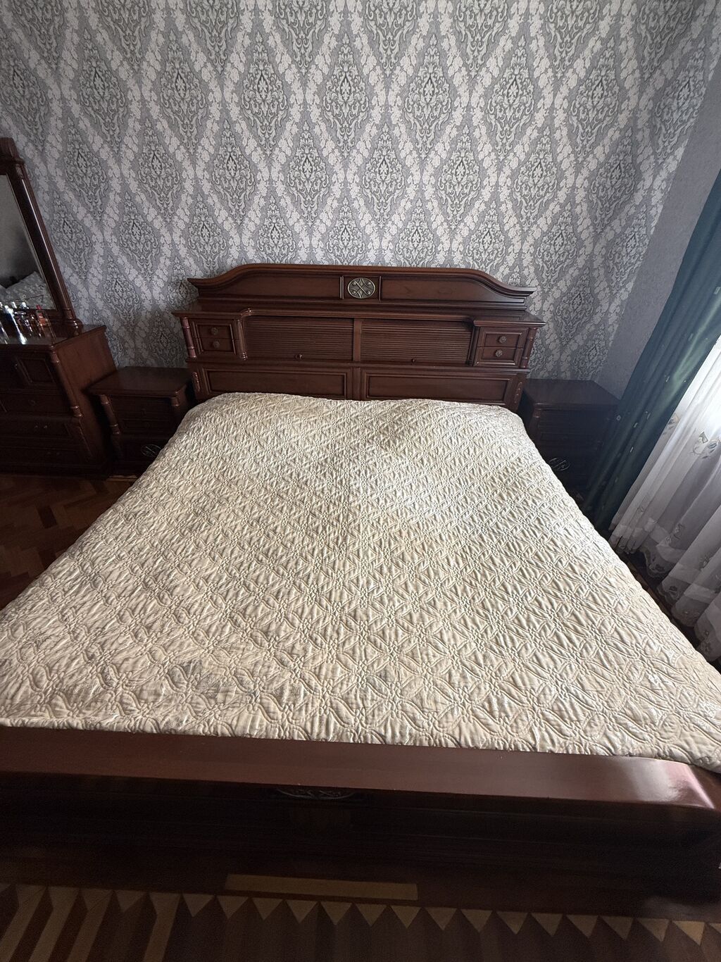 İşlənmiş, İkinəfərlik çarpayı, Bazasız, Matras ilə, Siyirməli — Yataqlar, Bakı (2)