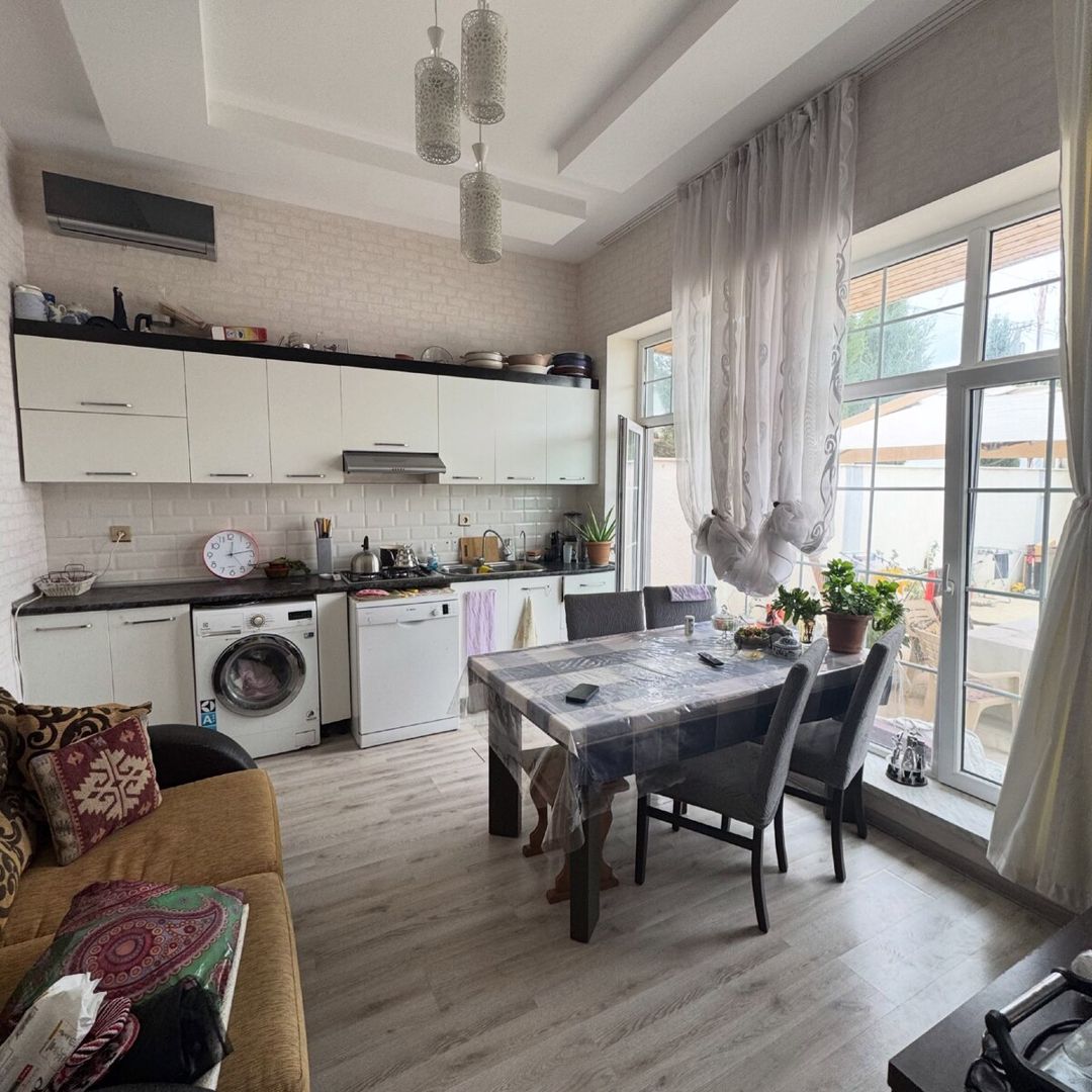 Satılır 4 otaqlı həyət evi/bağ evi 130 m² — Ev, villa, Bakı (6)