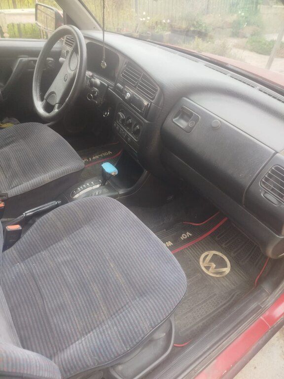 Volkswagen Golf, 1.8 L, 1993 il, 76 546 km — Avtomobillər, Bakı (4)