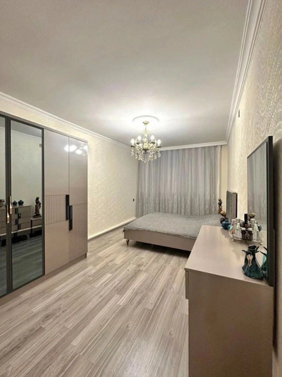 Satılır 2 otaqlı köhnə tikili 70 m² — Mənzil, Bakı