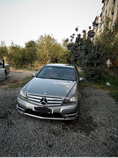 Mercedes C 250, 1.8 L, 2012 il, 297 807 km — Yevlax