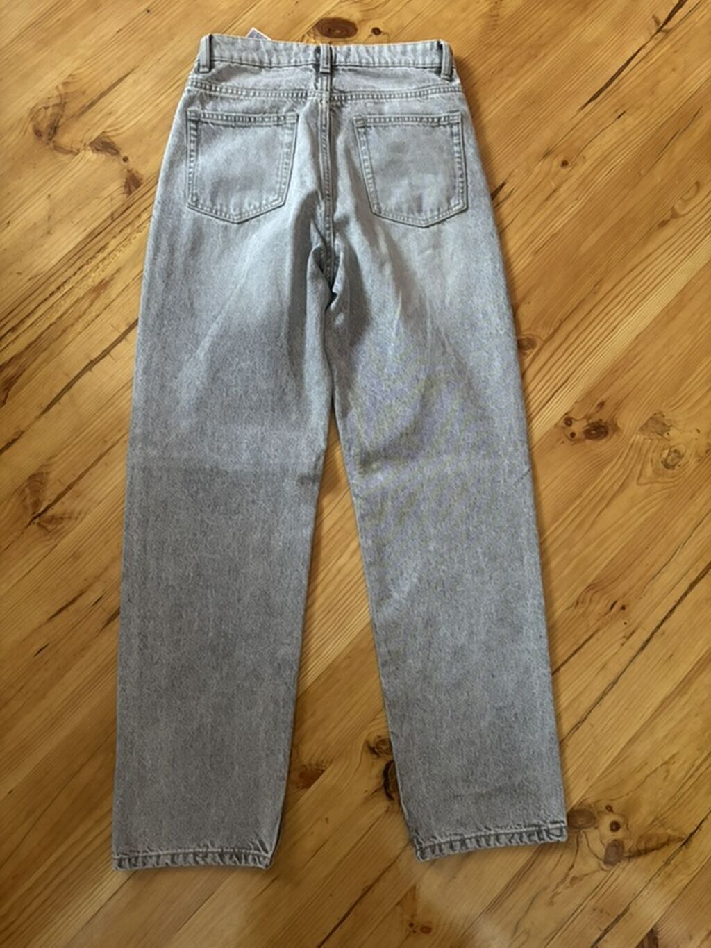 Cinslər, Bershka, rəng - Boz — Jinslər, Bakı (2)