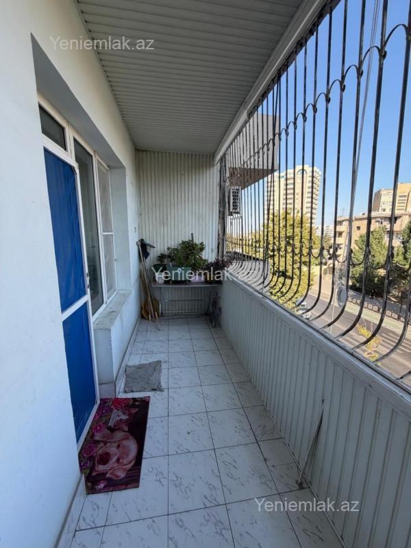Satılır 3 otaqlı Bina evi menzil (Köhnə tikili), 80 m², Yasamal rayonu — Mənzil, Bakı
