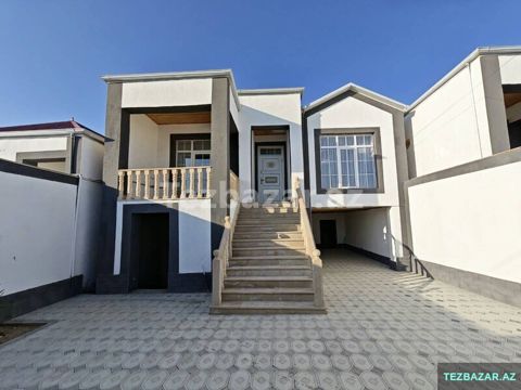 Paket-Kupcali Alti-qarajli ev — Bakı