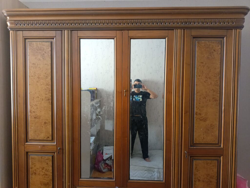 Dolab ve 2 eded tumba Qiymet 110 man Unvan;Yeni yasamal 8778 A — Şkaflar, Bakı (2)