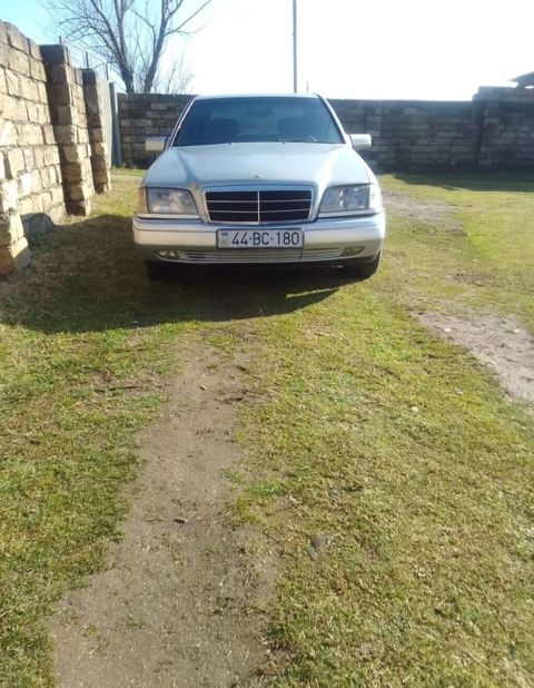 Mercedes-Benz C 180: 1.8 l 1994 il Sedan — Bakı