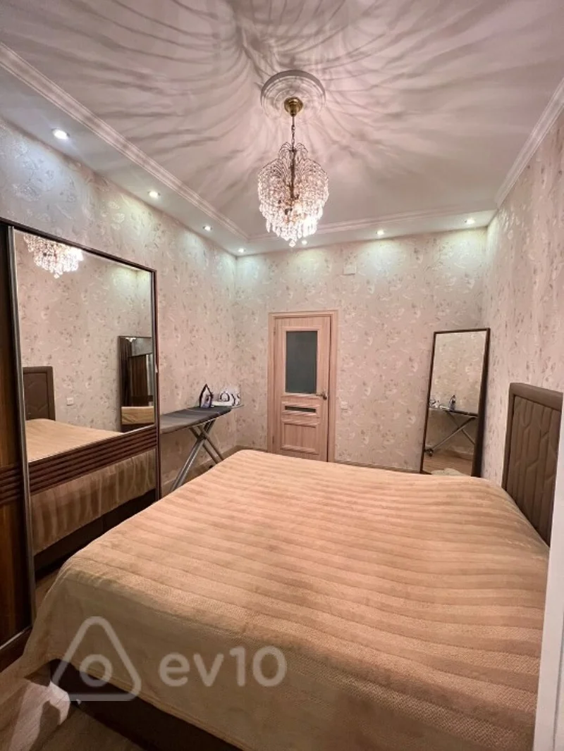 2 otaqlı mənzil, 90 m², Xan Şuşinski küçəsi — kirayə — Mənzil, Bakı (7)