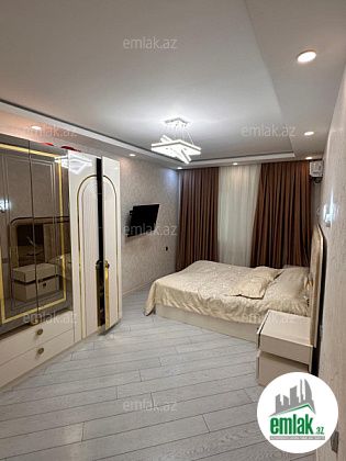 Satılır 3 otaqlı 90 m² köhnə tikili Bakıxanov — Mənzil (3)