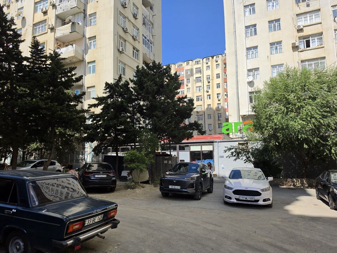 Satılır 2 otaqlı köhnə tikili 45 m² — Mənzil, Bakı (12)