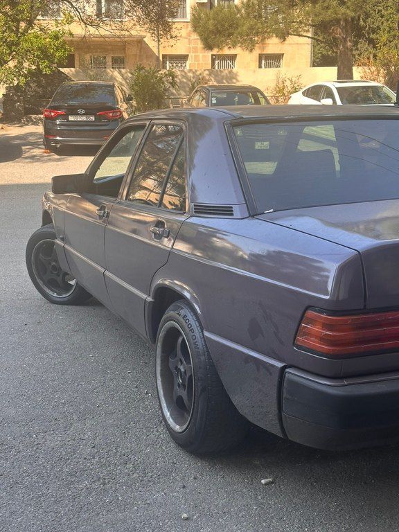 Mercedes 190, 1.8 L, 1991 il, 520 000 km 10-VB-469 — Avtomobillər, Bakı (4)