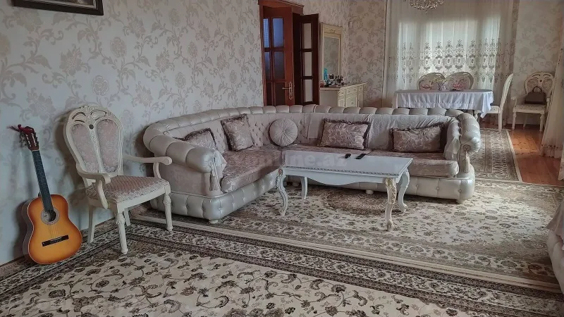 Kirayə verilir 6 otaqlı Həyət evi 300 m² Bakı, Abşeron r., Novxanı — Ev, villa, Bakı (4)