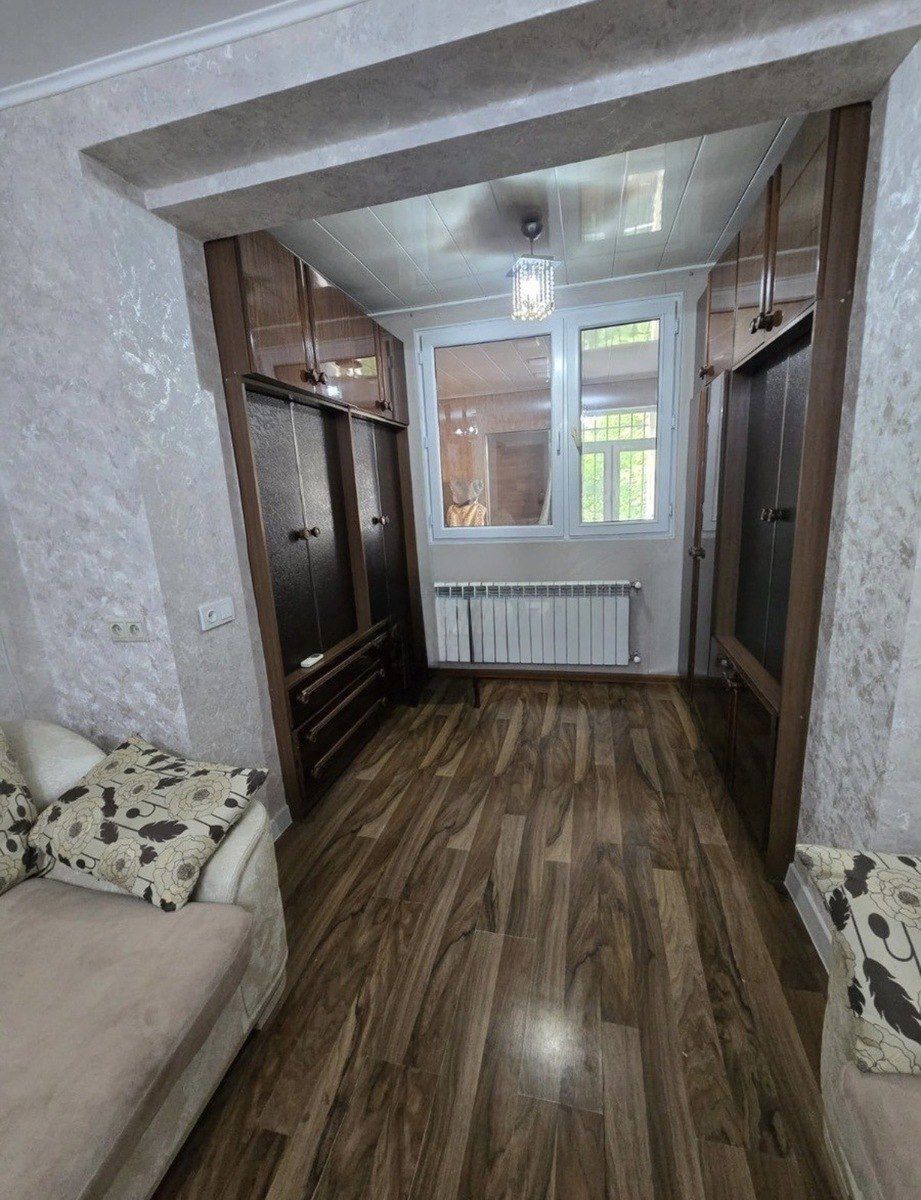 İcarəyə verilir 4 otaqlı köhnə tikili 75 m² — Mənzil, Bakı (4)
