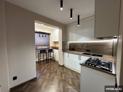 Xətai rayonunda 2 otaqlı Köhnə tikili Satılır, 60 m² — Bakı