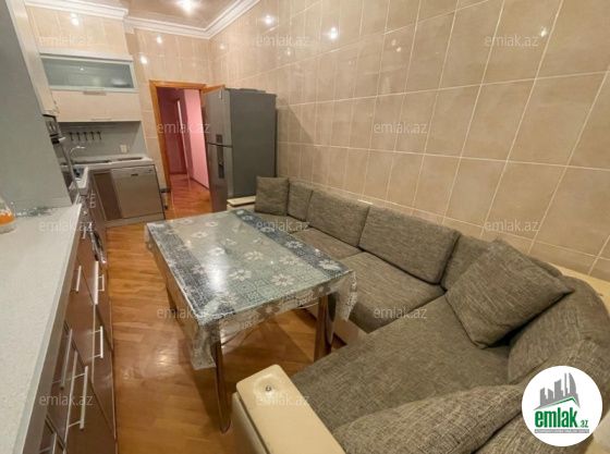 İcarəyə verilir 2 otaqlı 60 m² köhnə tikili 28 Mall — Mənzil (9)
