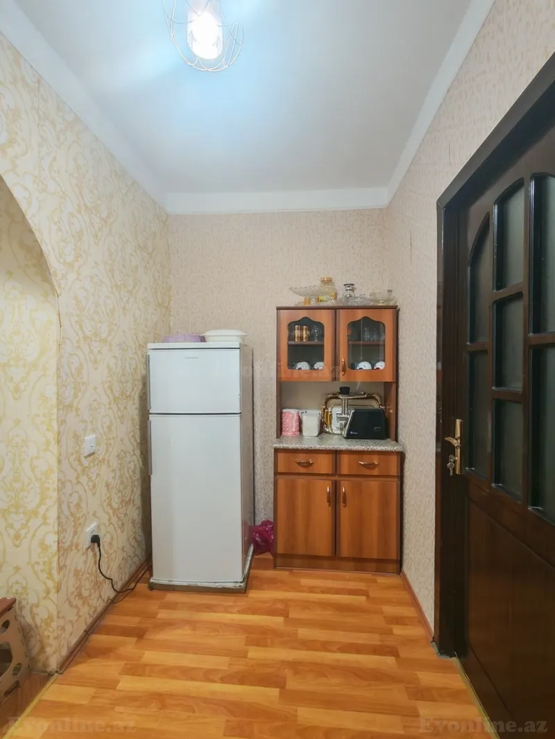 Satılır 2 otaqlı Mənzil Köhnə tikili 45 m² Bakı, Abşeron r — Mənzil, Bakı (5)