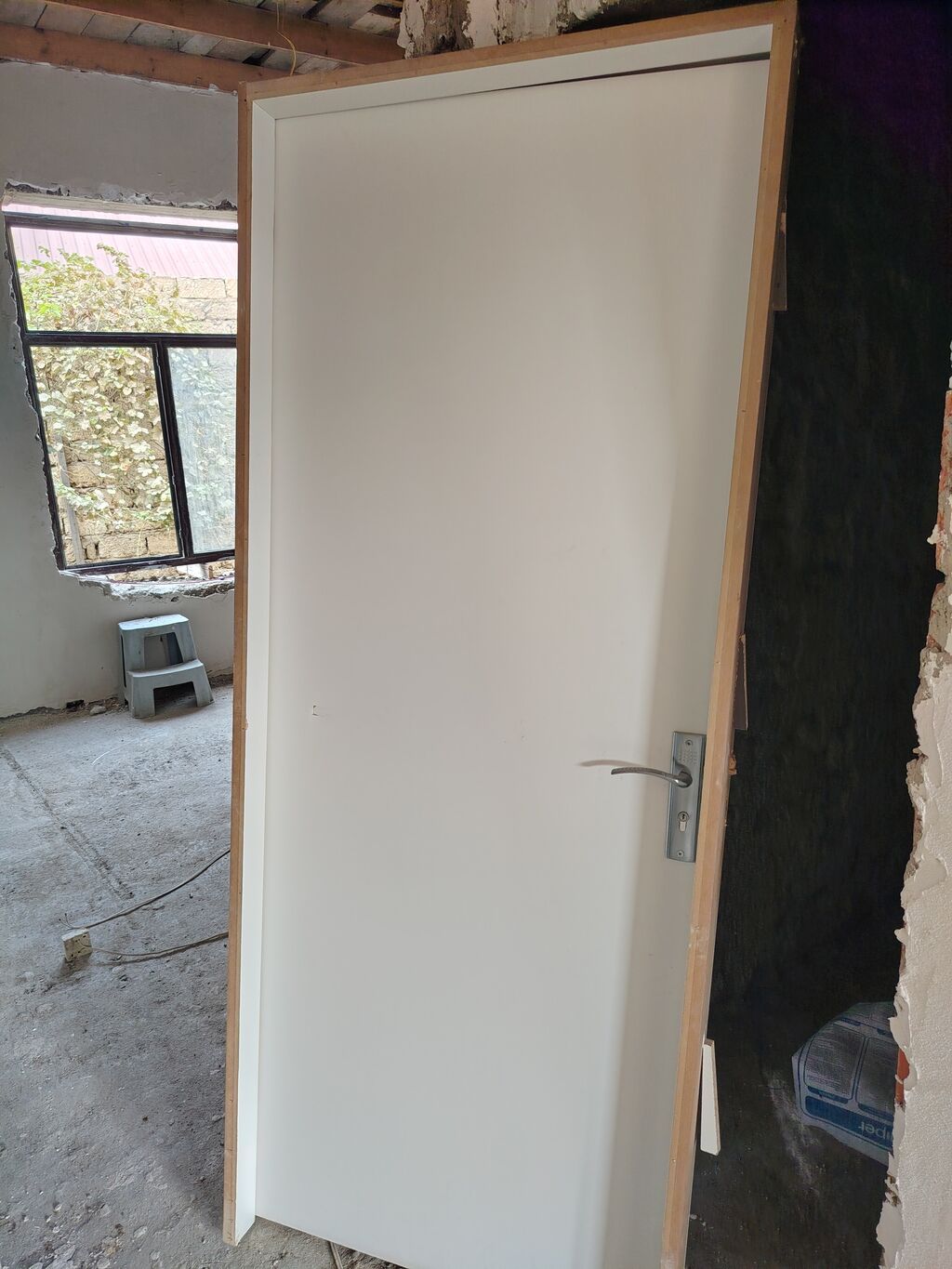 Standart qapi yaxsi veziyetde 85eni 2 hundurluyu cercive nalicnik — Pəncərələr, qapılar, balkonlar, Digah (2)