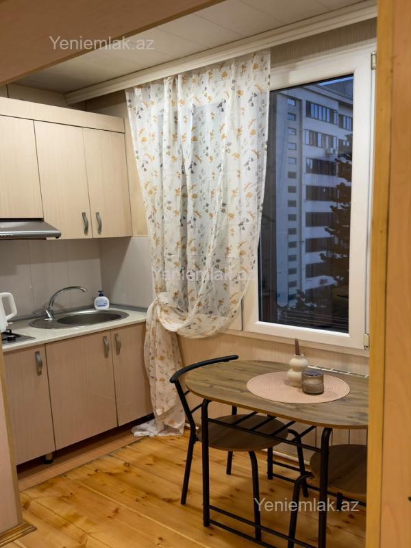 Kirayə 2 otaqlı Bina evi menzil (Köhnə tikili), 45 m², Binəqədi rayonu — Mənzil, Bakı (6)