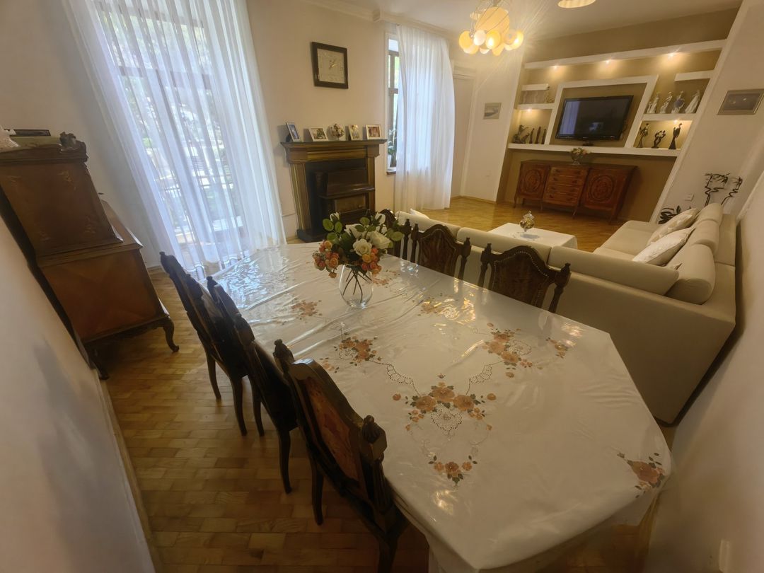 Satılır 3 otaqlı köhnə tikili 110 m² — Mənzil, Bakı (5)