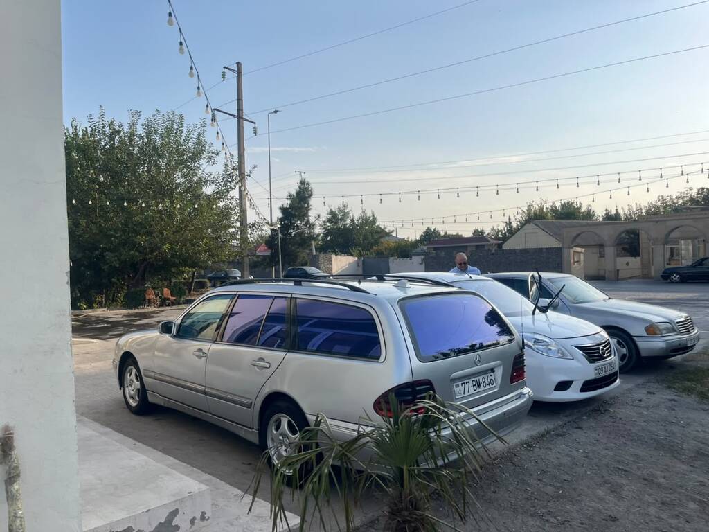 Mercedes E 270, 2.7 L, 2001 il, 600 150 km — Avtomobillər, Bərdə (6)
