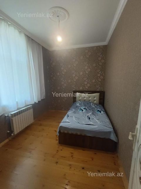 Satılır 5 otaqlı Bina evi menzil (Köhnə tikili), 105 m², Binəqədi rayonu — Bakı