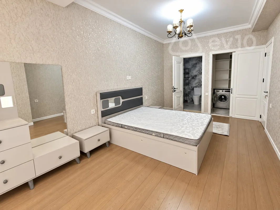 3 otaqlı mənzil, 110 m², Rüstəm Rüstəmov — kirayə — Mənzil, Bakı (4)