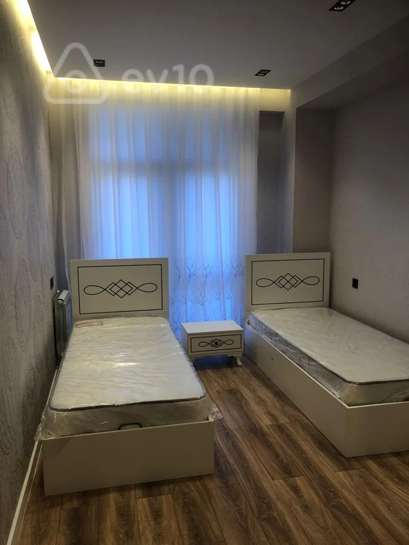 3 otaqlı mənzil, 90 m², Bəşir Bunyadov — kirayə — Mənzil, Bakı (7)