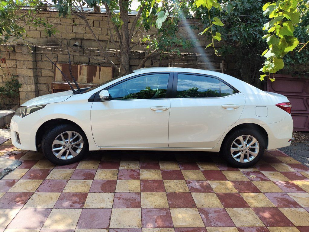 Toyota Corolla, 1.6 L, 2014 il, 181 126 km — Avtomobillər, Bakı (10)