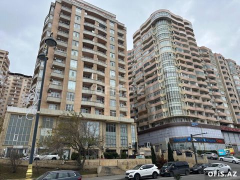 Yeni tikili Satılır Yasamal r., 3 otaq, 158 m² — Bakı