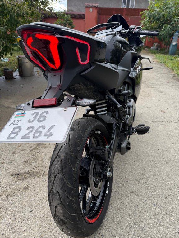 Cfmoto 250 SR, 250 sm3, 2025 il, yeni — Motosikletlər, Qəbələ (11)