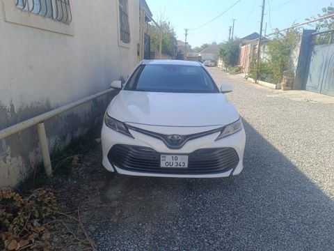 Toyota Camry, 2.5 L, 1.6 kWh, 2020 il, 134 000 km — Bakı