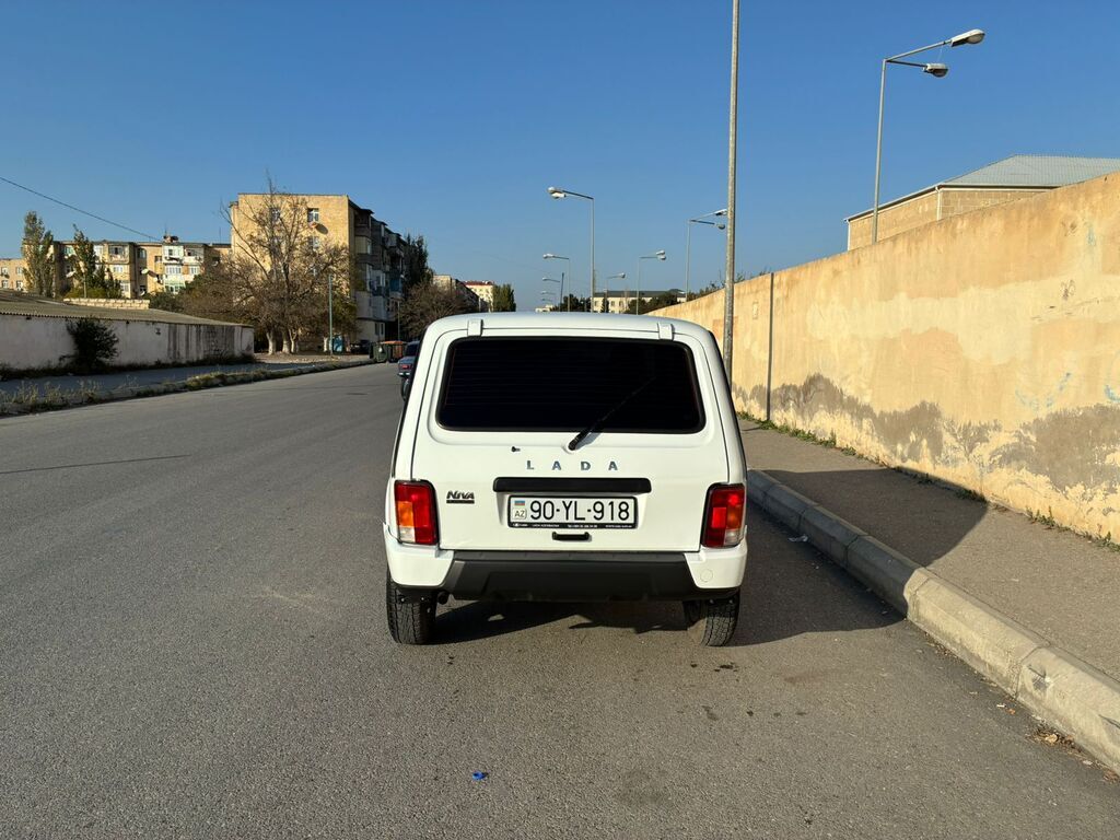 Lada (VAZ) Niva, 1.7 L, 2024 il, 39 000 km 90-YL-918 — Avtomobillər, Bakı (3)