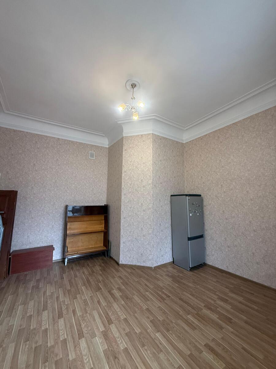 3-otaqlı mənzil kirayə verilir, Neftçilər pr., 130 m² — Mənzil, Bakı (4)