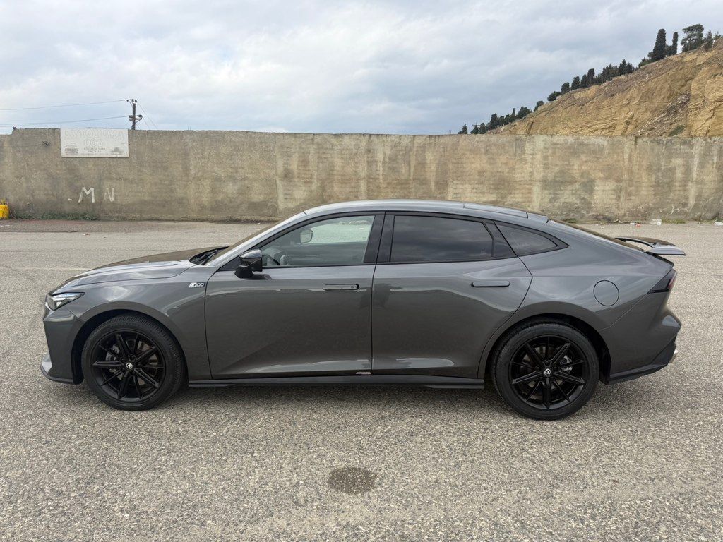 Changan Uni-V iDD, 1.5 L, 18.4 kWh, 2023 il, 101 000 km — Avtomobillər, Bakı (4)