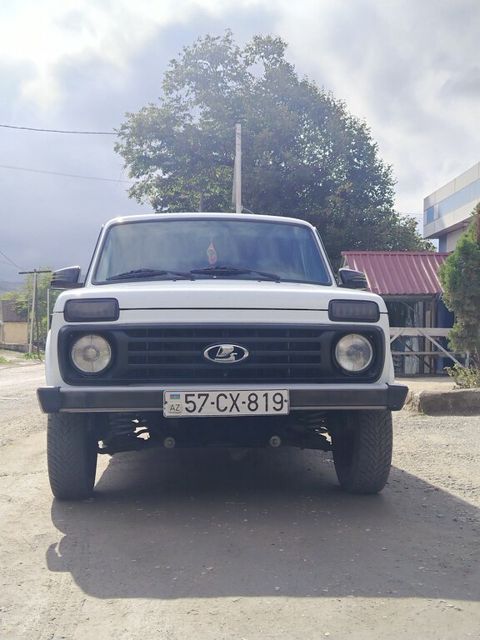 Lada (VAZ) Niva, 1.7 L, 2015 il, 241 000 km — Şəmkir