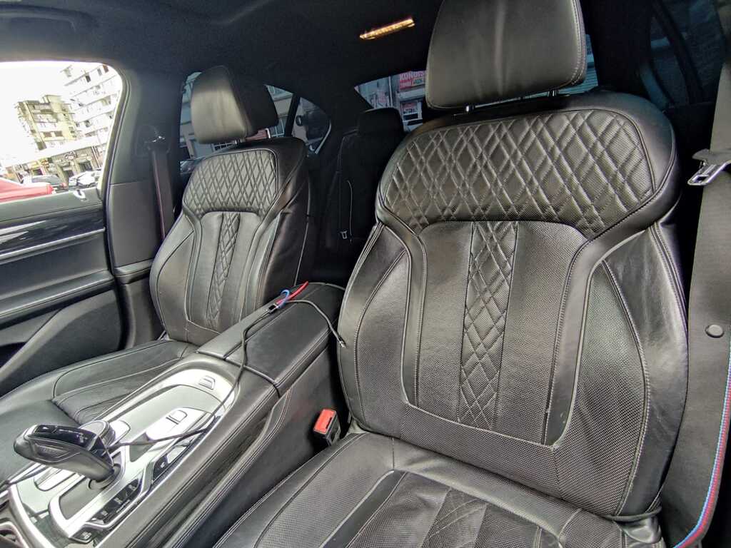 BMW 730, 3.0 L, 2018 il, 321 869 km — Avtomobillər, Bakı (4)
