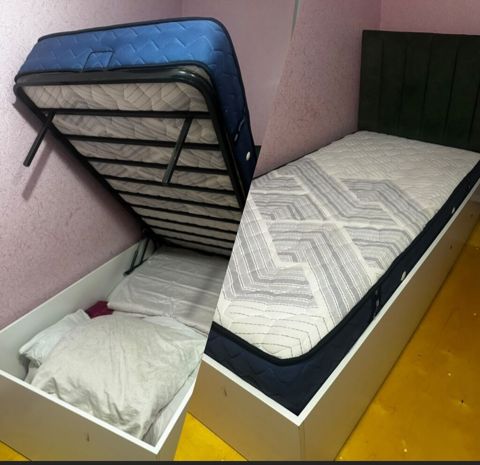Tecılı tekneferlk bazali kravat 185 manata satılır.matras bahalı — Bakı