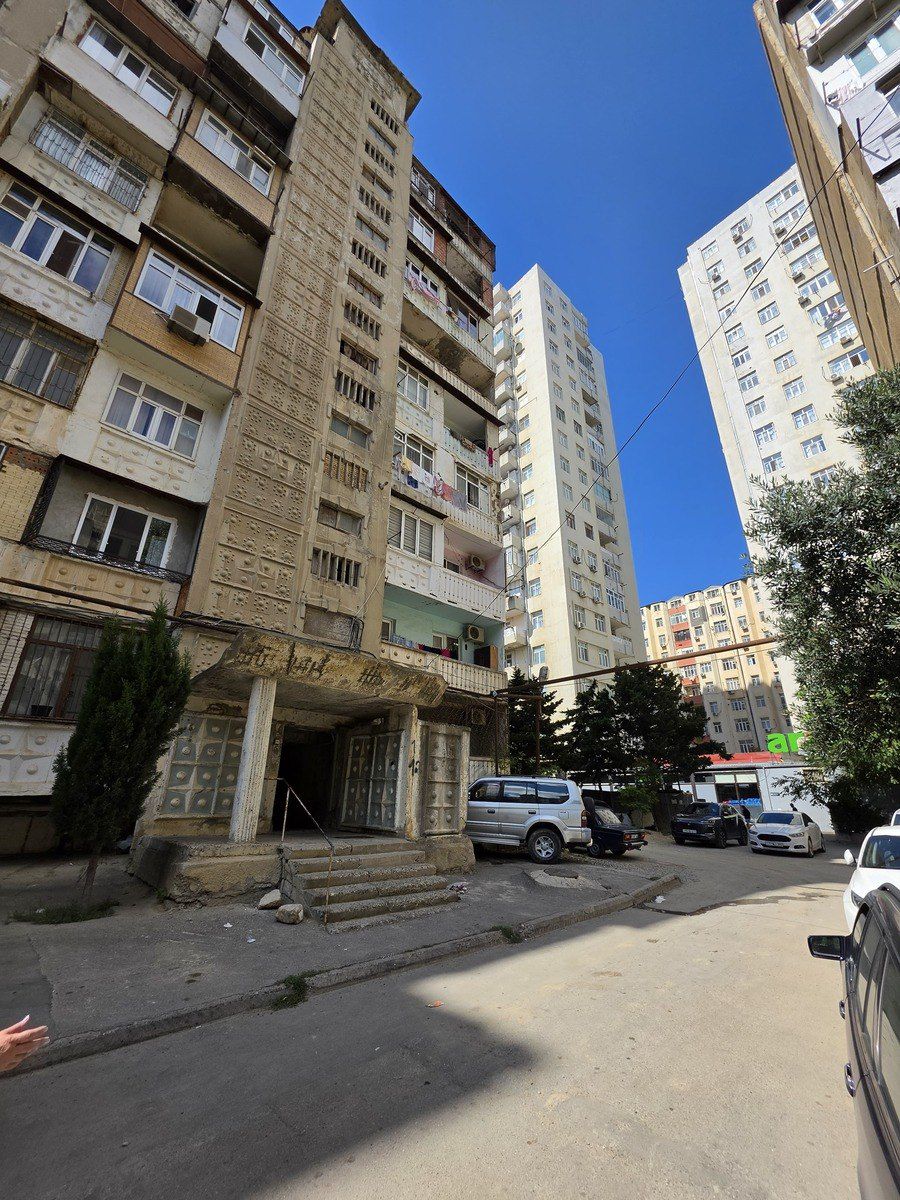 Satılır 2 otaqlı köhnə tikili 45 m² — Mənzil, Bakı (11)