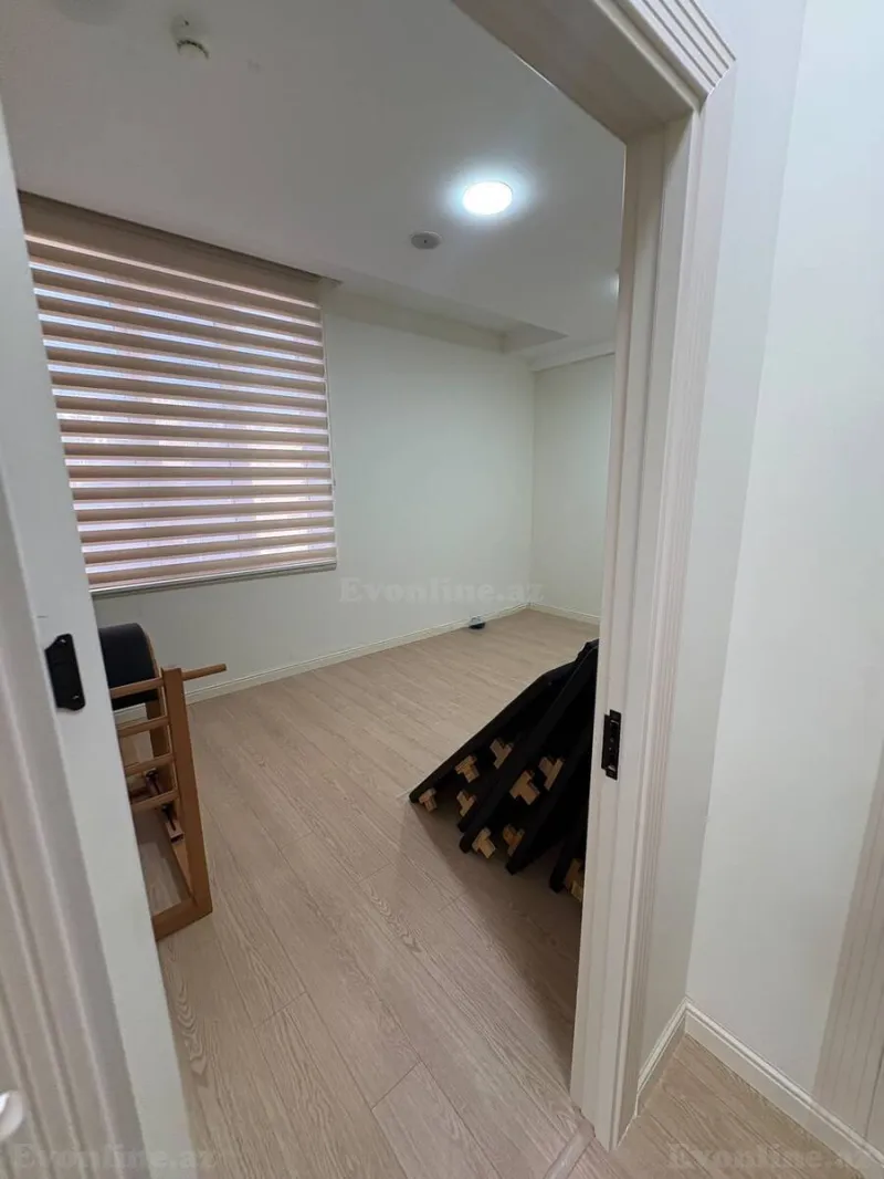 Kirayə verilir Ofis 56 m² Bakı, Yasamal r., Elmlər Akademiyası m — Ofis, Bakı (6)